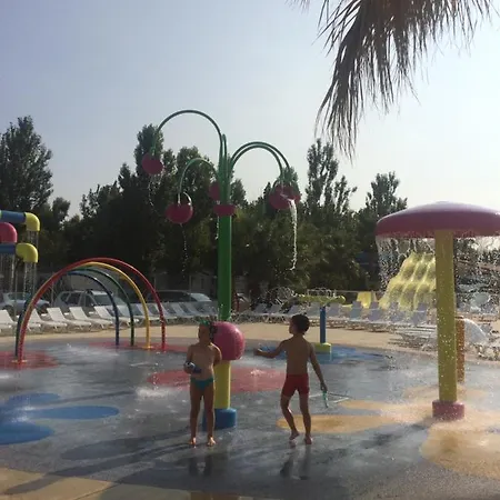 La Carabasse Camping **** *